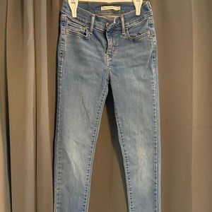 Levi’s 710 super skinny